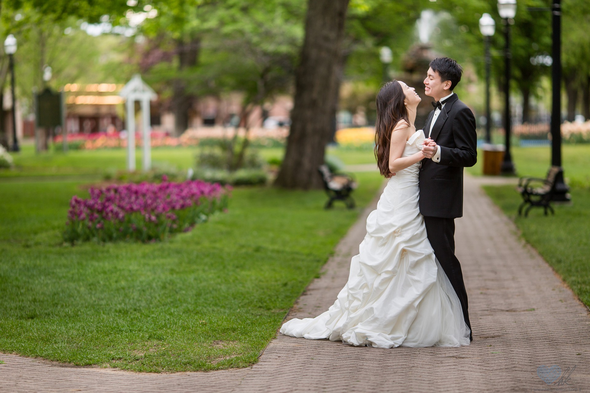 Holland Michigan Centennial Park wedding photographs