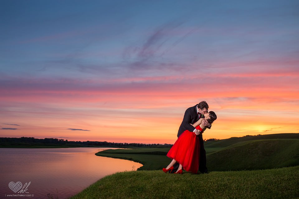 Sunset wedding photos bride and groom at Eagle Eye Golf Club Lansing MI