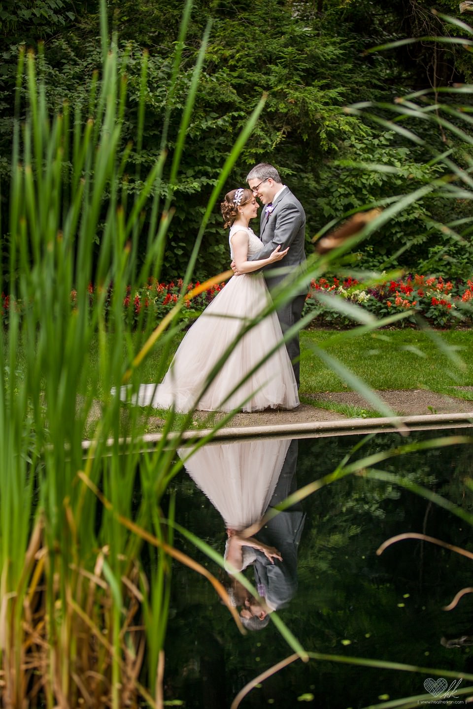 Beal Gardens MSU pond wedding photographs