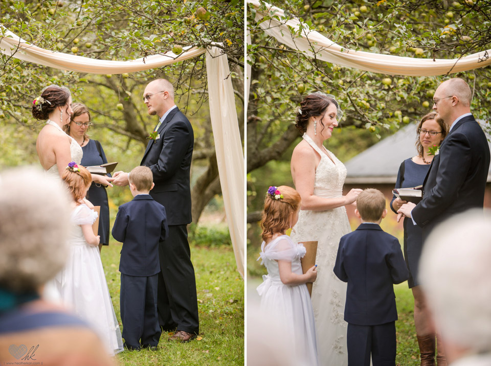 intimate backyard wedding photographs holt michigan