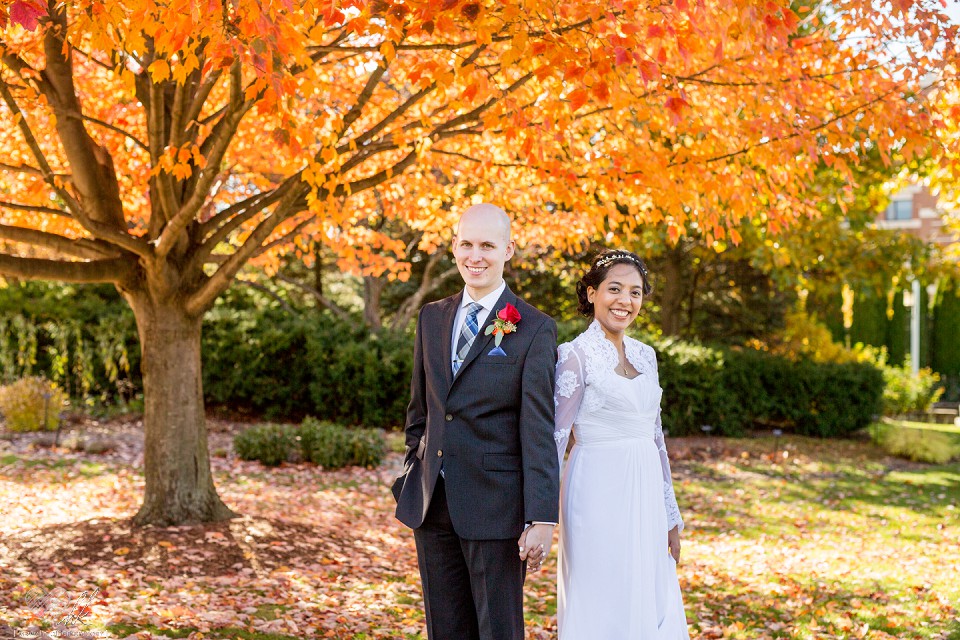 fall wedding portraits at MSU Horticulture Gardens