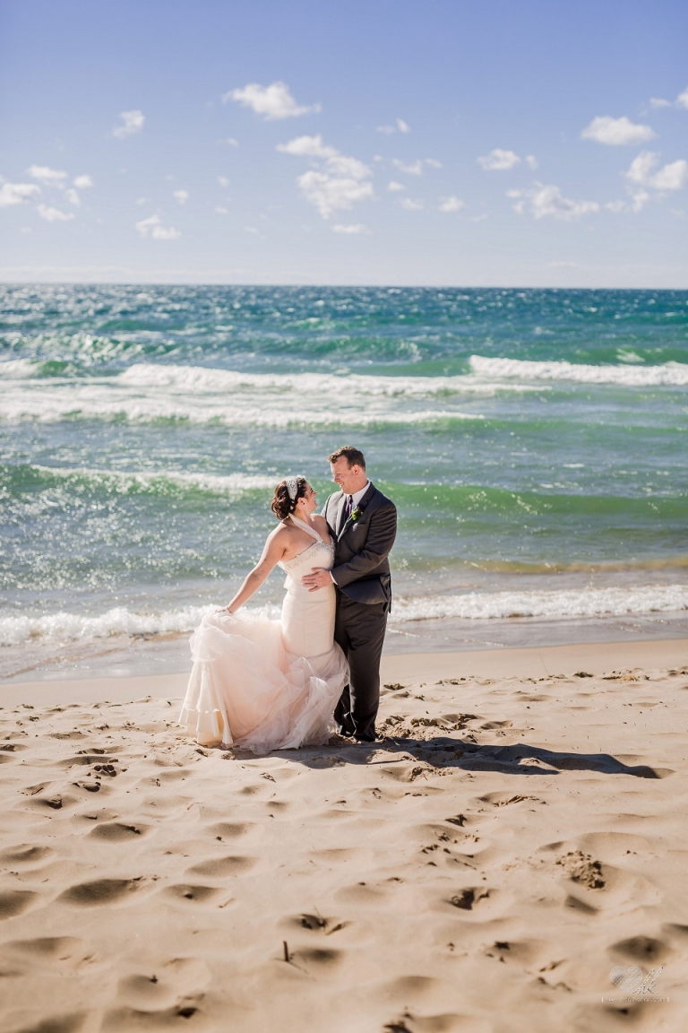 Michael And Rachael Beach Wedding In Grand Haven Lansing