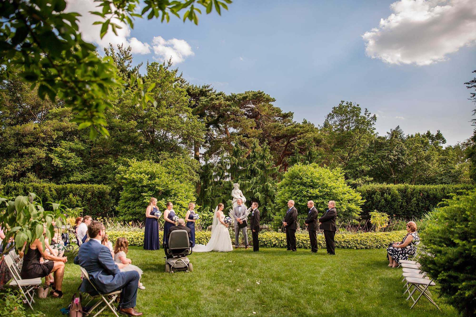 Toledo Zoo outdoor wedding