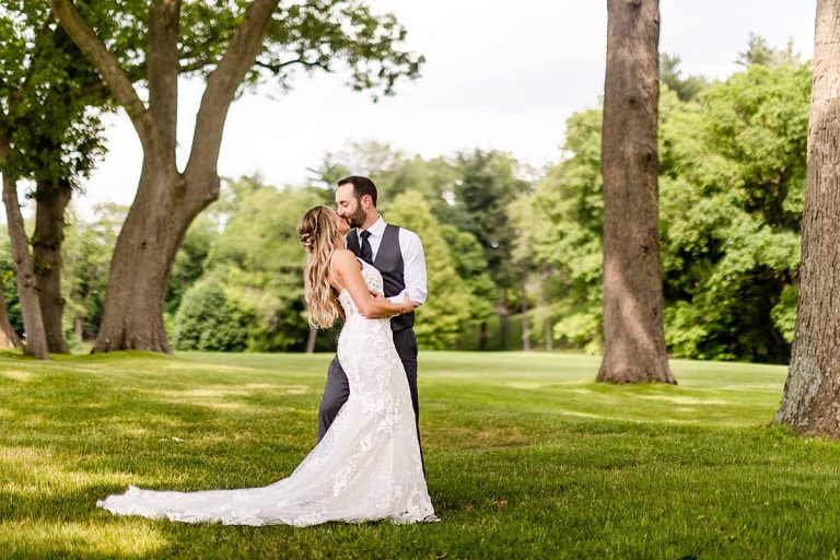 Myra and Nick // Wedding at the Kalamazoo Country Club