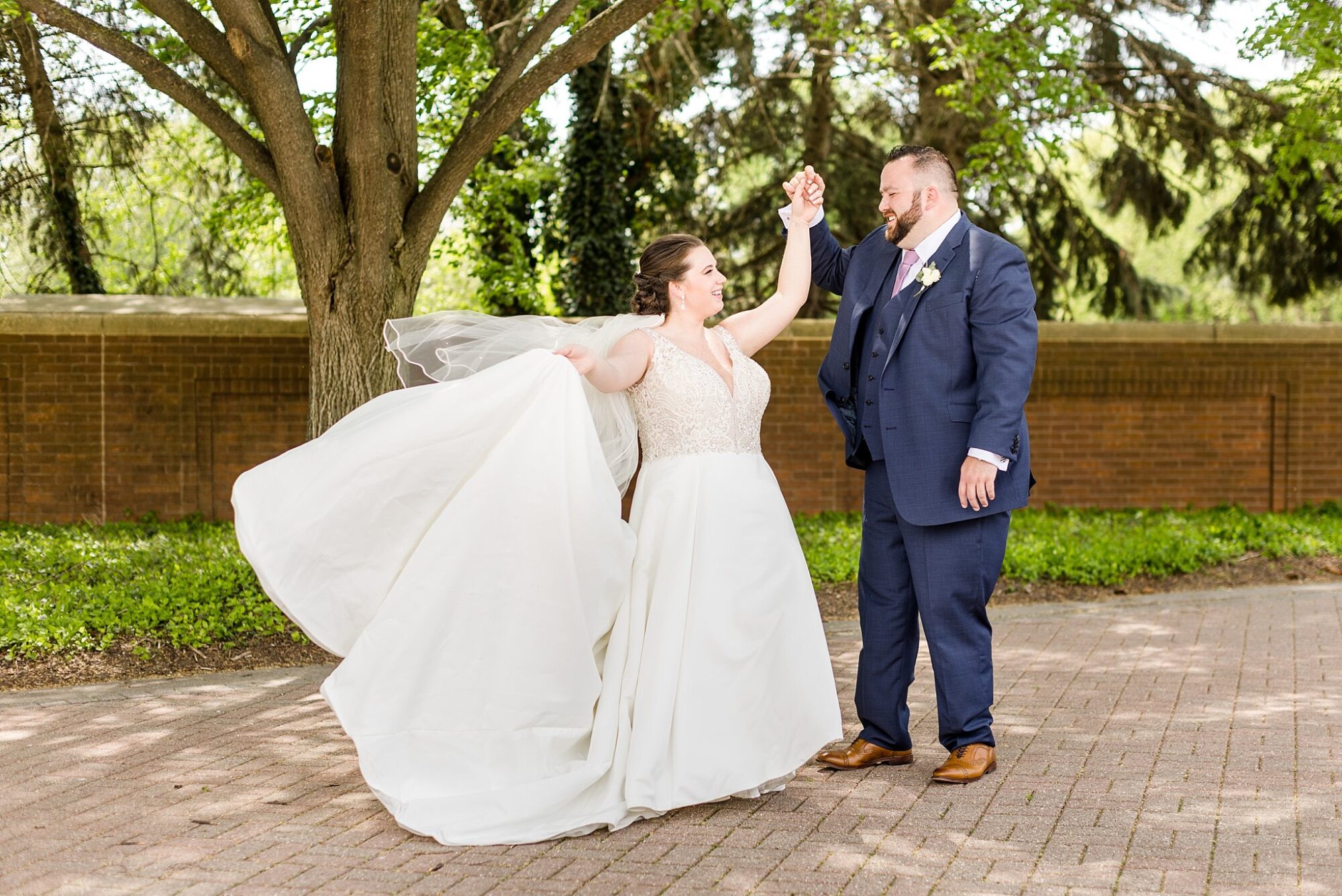 Record Box Loft outdoor portraits of bride and groom